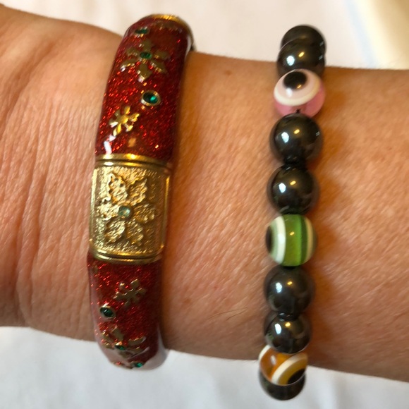 3 bracelets - Picture 5 of 7